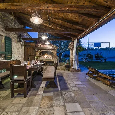 Sisman Villa Donji Zemunik